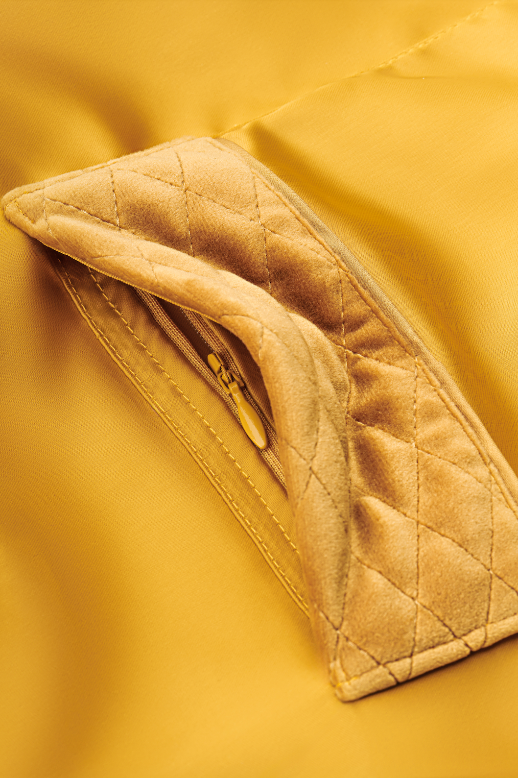 Auric Smoking Jacket